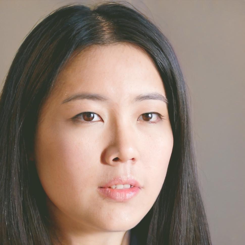 Retrato de Inês Tavares, especialista em orçamento familiar e planeamento financeiro