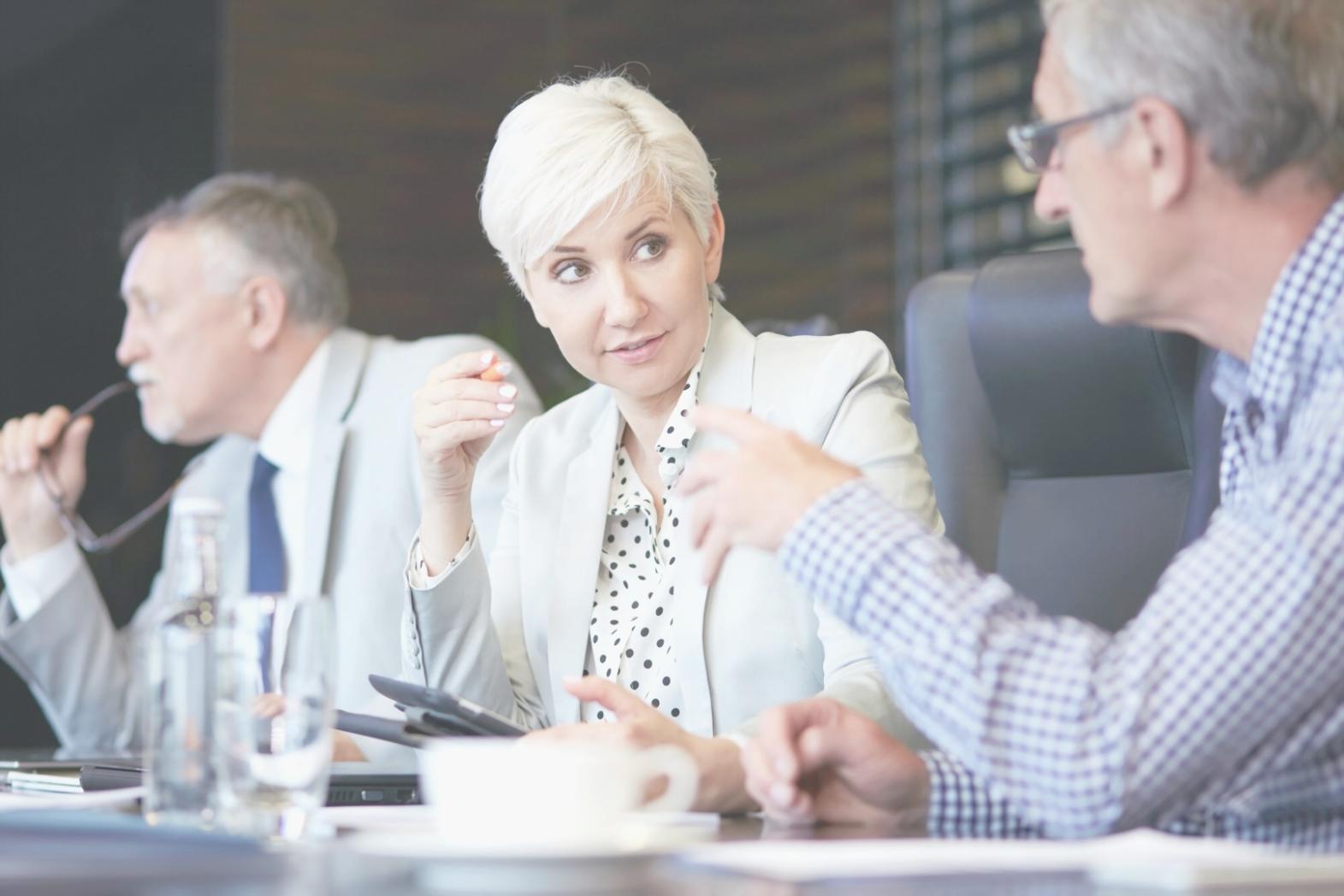 Ambiente de estudo focado em planeamento financeiro