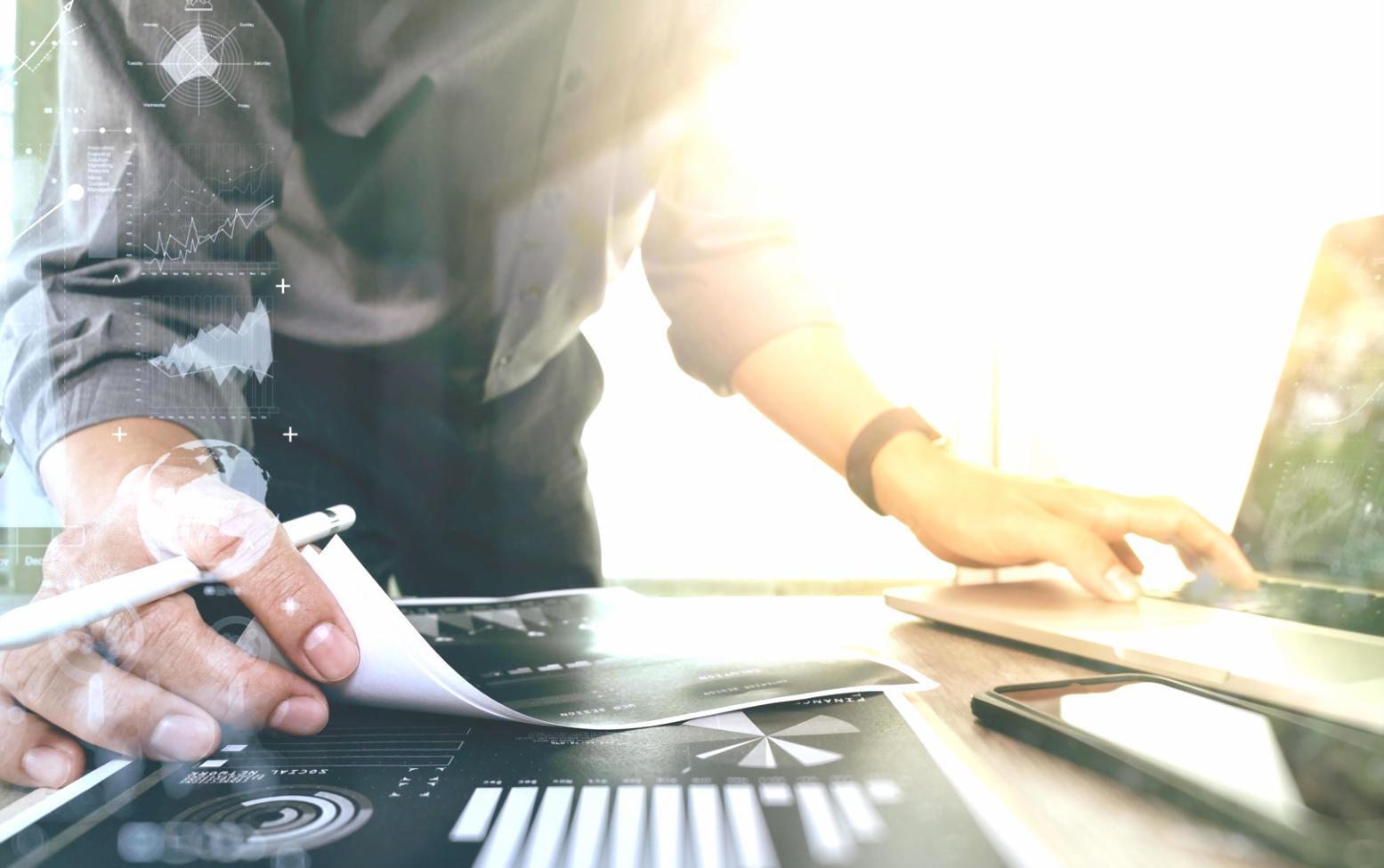 Ambiente de trabalho colaborativo da equipa brevalqine